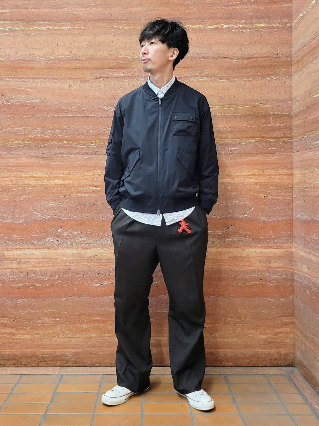 piroyaさんの「TAKEO KIKUCHI｜【BOWLER HAT LABEL】撥水 MA－1ブルゾン」を使ったコーディネート