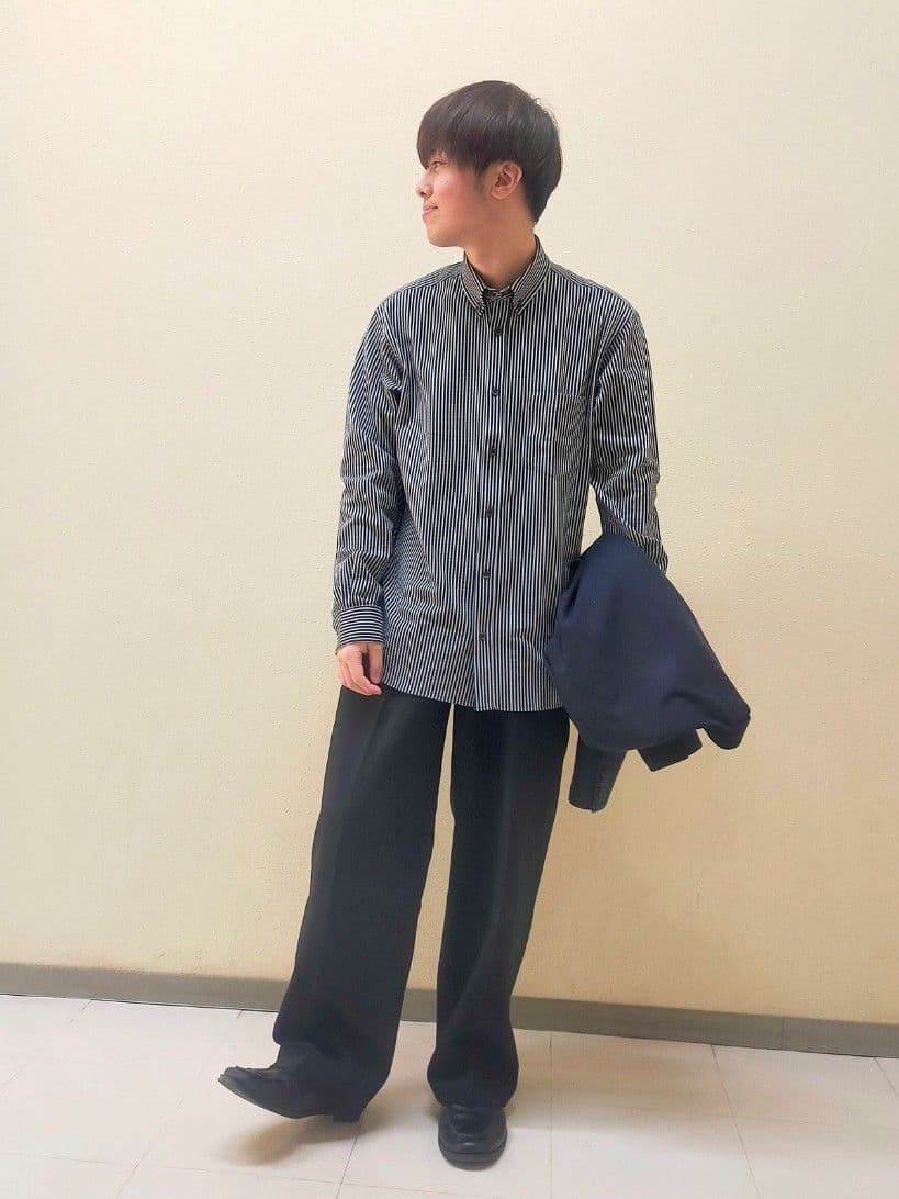 nerさんの「TAKEO KIKUCHI｜【抗菌防臭/シーズンレス】シアサッカー ジャージシャツ」を使ったコーディネート