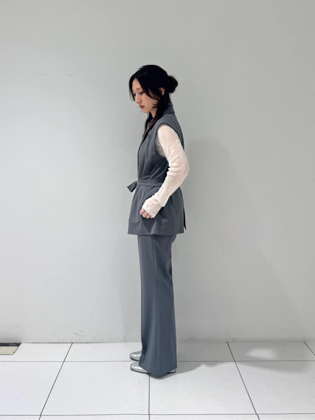 そんさんの「INDIVI｜Comfy SET UP｜ベルテッドジレ【セットアップ対応／通勤／カセット服／接触冷感／UVカット】」を使ったコーディネート