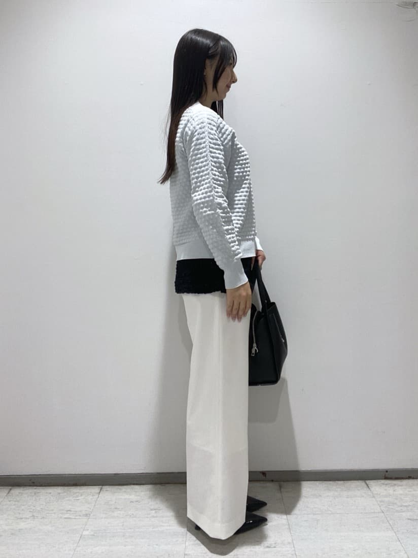 meiさんの「INDIVI｜【洗える／凹凸編み】ジャカードニット」を使ったコーディネート