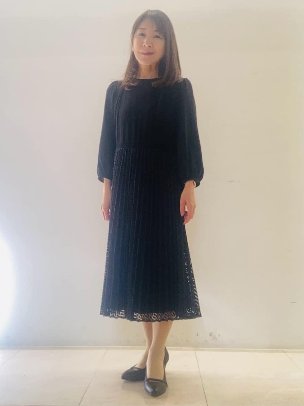 kurodaさんの「Reflect｜【SS-4Lサイズ】シフォン&times;幾何柄レースプリーツワンピース」を使ったコーディネート