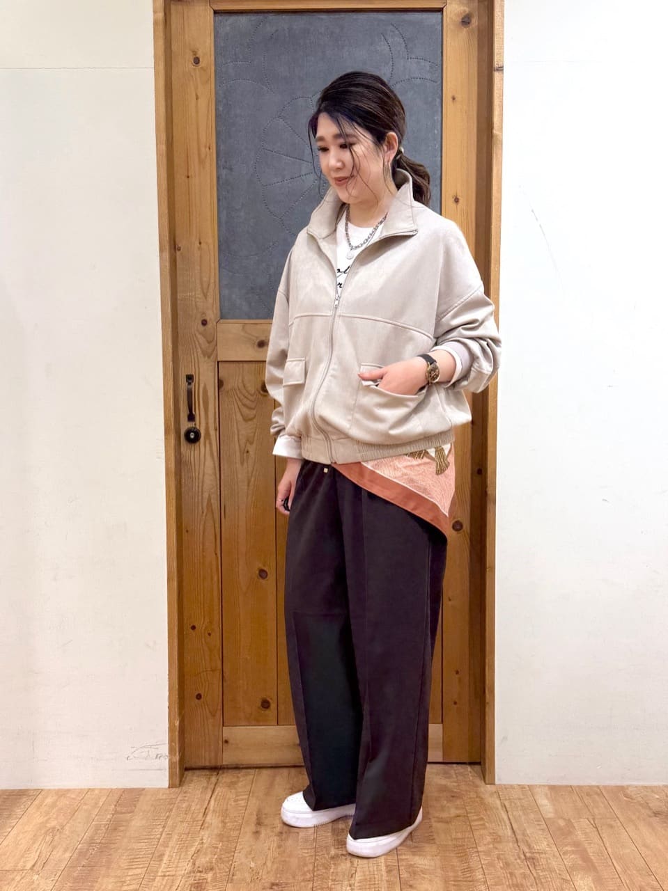 Ayana.さんの「SHOO･LA･RUE｜【着丈選べる/S-LL】センタープレスできちんと見え イージーワイドパンツ」を使ったコーディネート