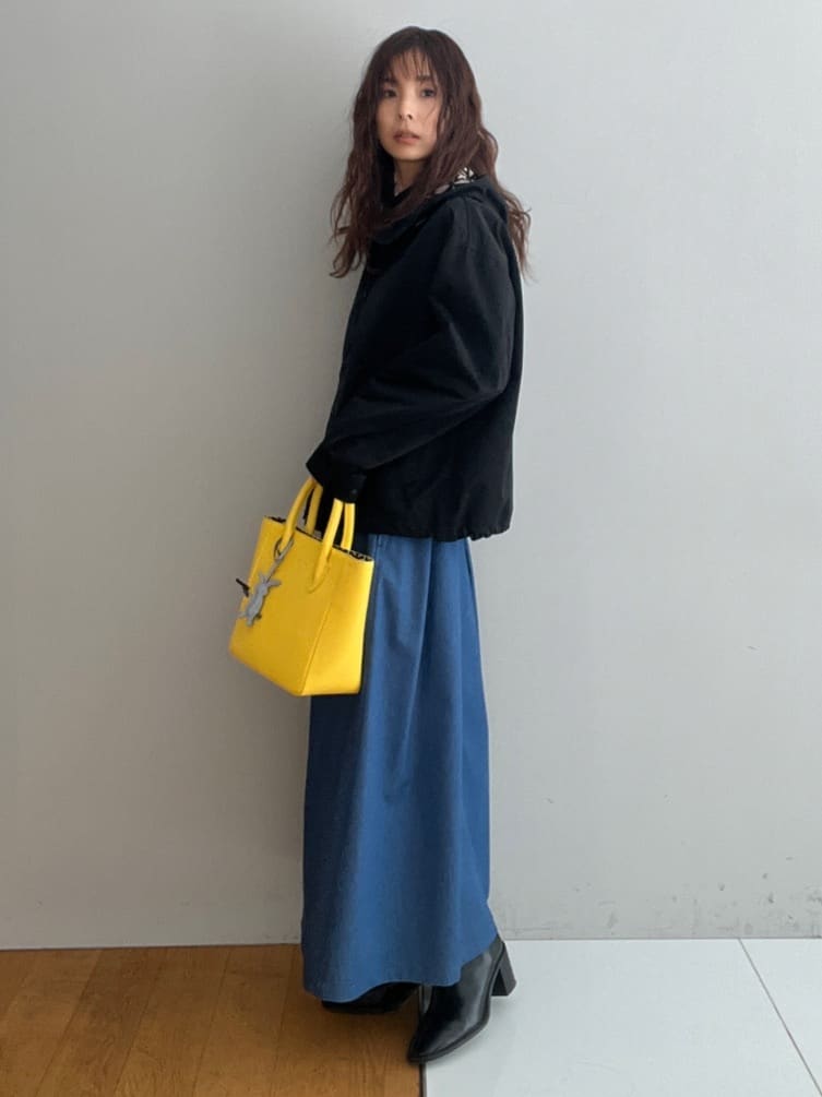 misaさんの「DRESSTERIOR｜【ウォッシャブル/撥水素材】撥水ツイル マウンテンパーカー」を使ったコーディネート