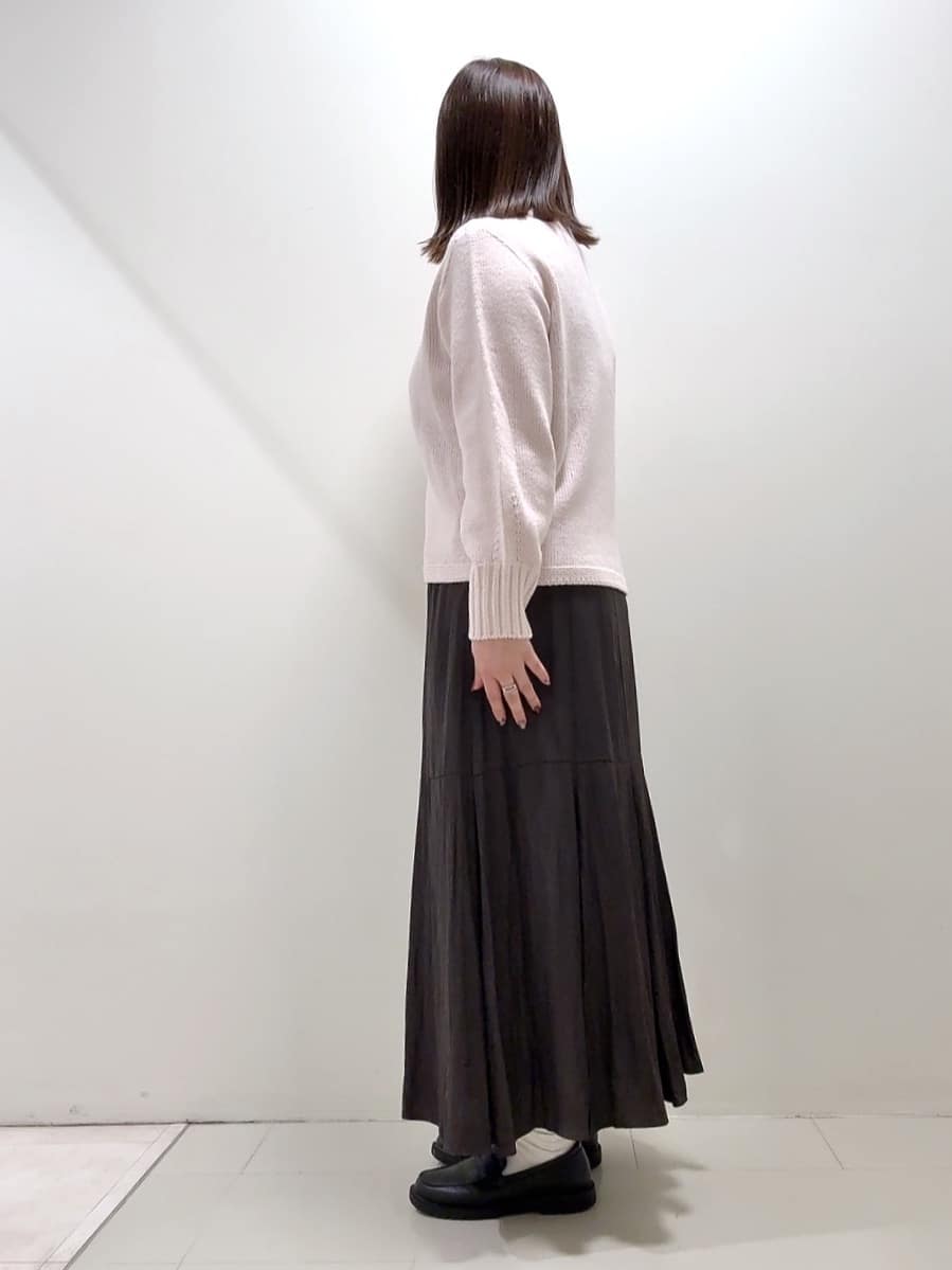 YUIさんの「UNTITLED｜【洗える】スポンディッシュ ボトルネックニット」を使ったコーディネート
