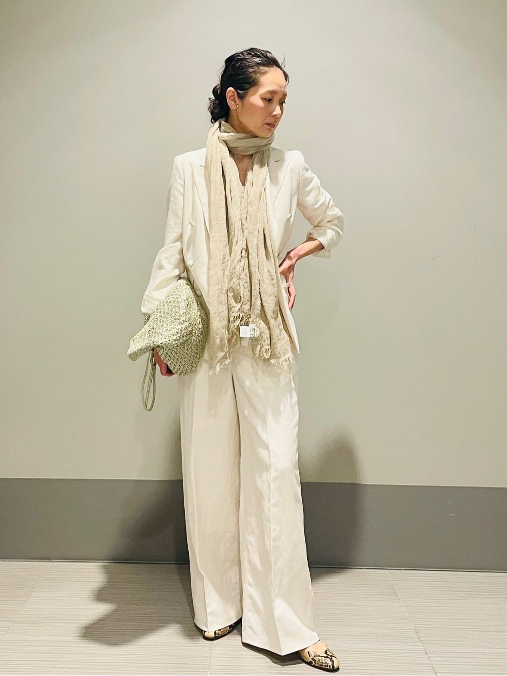 Annさんの「DRESSTERIOR｜【セットアップ可】リネンブレンドダブルブレストジャケット」を使ったコーディネート