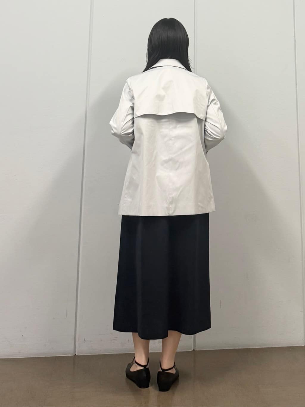 mizukiさんの「INDIVI｜【2WAY／洗える】ラメストライプ コットン混シャツ」を使ったコーディネート