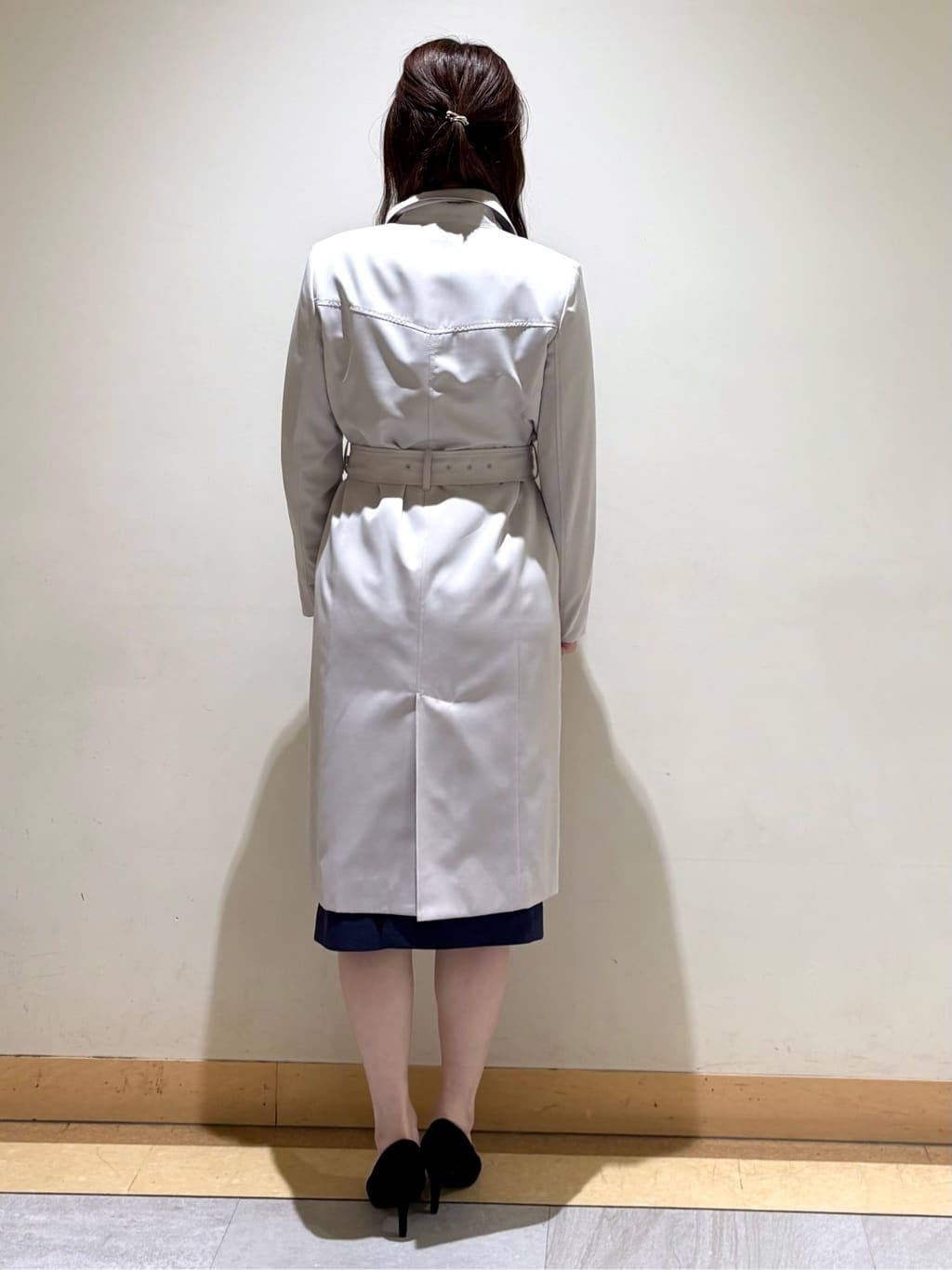 sakiさんの「COUP DE CHANCE｜◆【撥水／通勤】きれいめトレンチコート」を使ったコーディネート