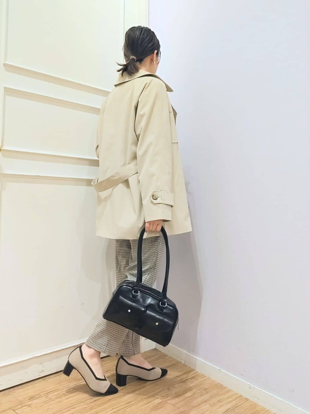 miomioさんの「SHOO･LA･RUE｜【洗濯機可/S-LL】ベルト風デザインがアクセント きれい見えテーパードパンツ」を使ったコーディネート