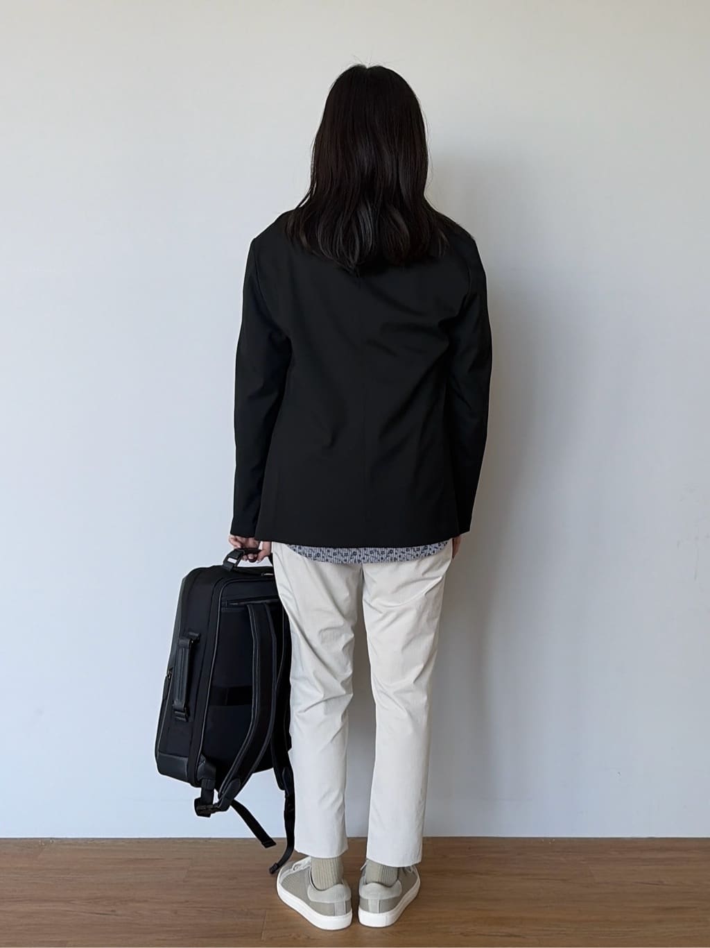 Akutagawaさんの「TAKEO KIKUCHI｜播州 ドビーストライプ フラワーシャツ」を使ったコーディネート