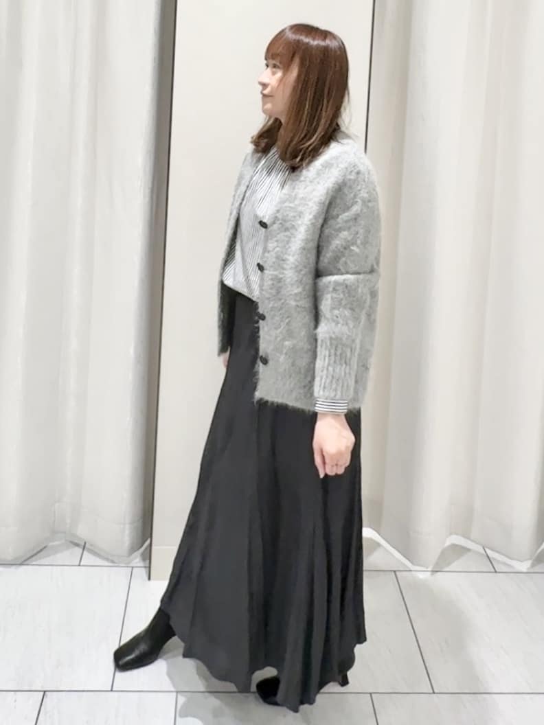 ʏᴜᴋɪᴋᴏさんの「UNTITLED｜【ゆったり】アルパカ混シャギー カーディガン」を使ったコーディネート
