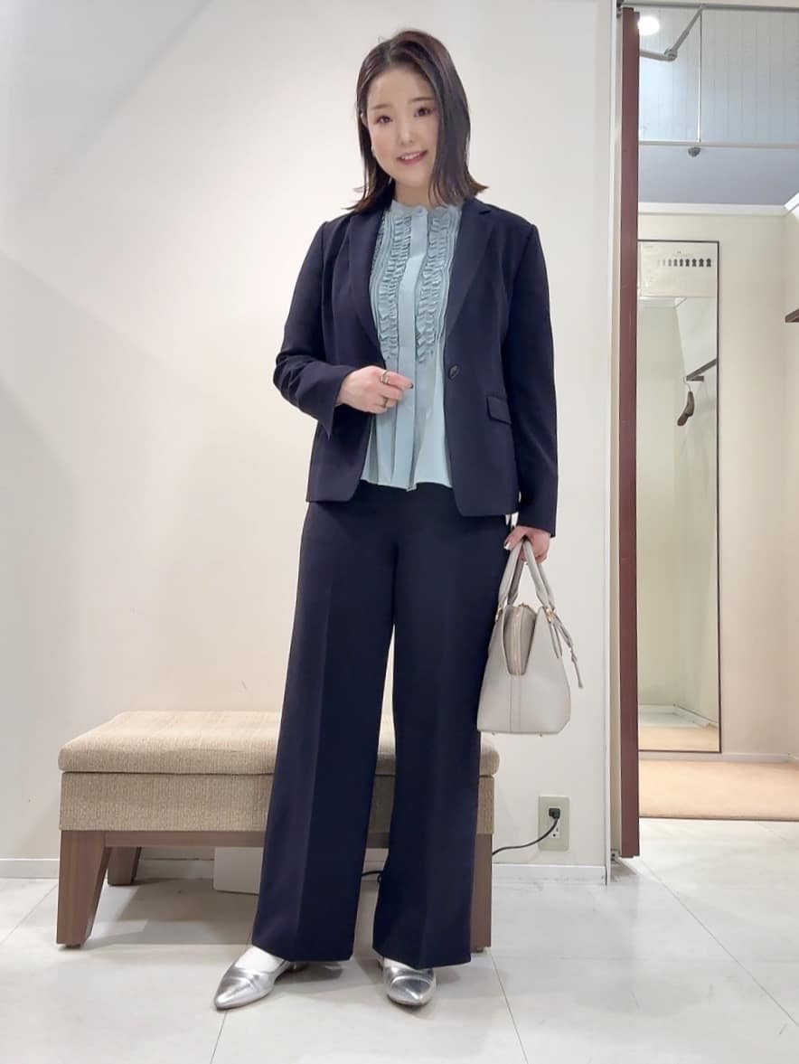 YUIさんの「UNTITLED｜◆【はっ水/洗える】タスランステンカラーコート」を使ったコーディネート
