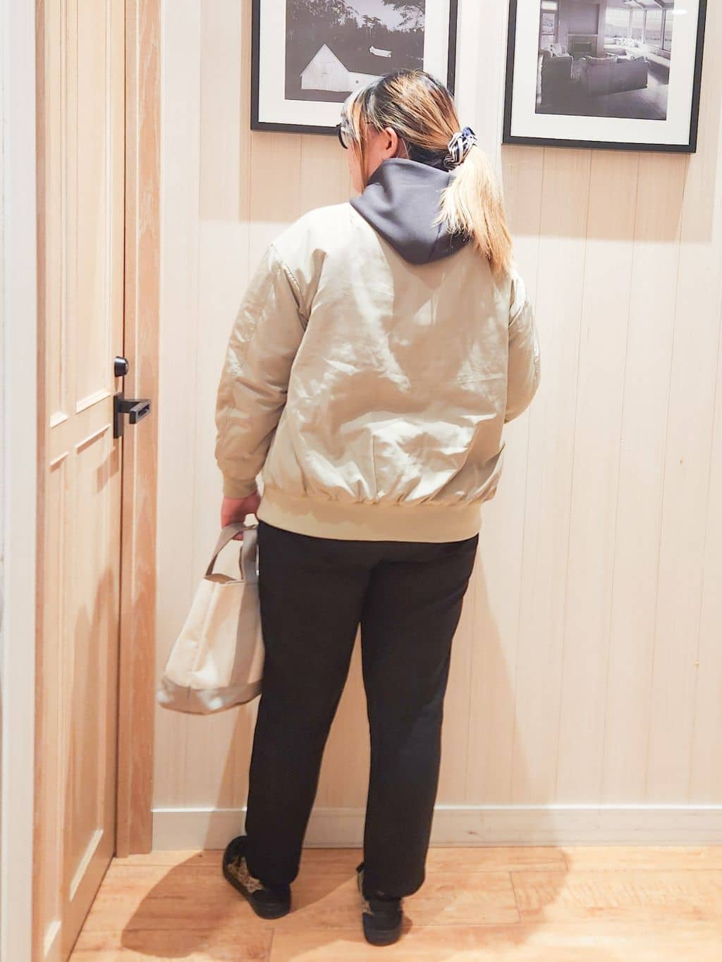 れーやんさんの「SHOO･LA･RUE｜【S-LL】大人も取り入れやすい BIGシルエット MA－1ブルゾン」を使ったコーディネート