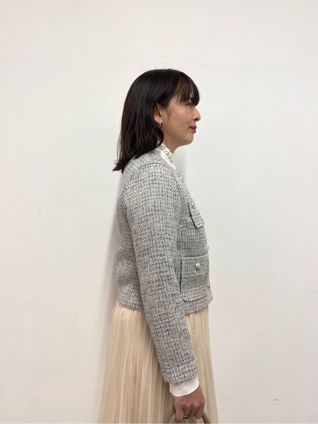 Sawaguchiさんの「DRESSTERIOR｜【ウォッシャブル/通勤】スタンドフリル ブラウス」を使ったコーディネート