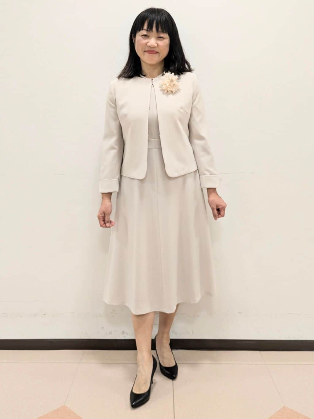 ともさんの「UNTITLED｜【追加/日本製】ブーケフラワーコサージュ」を使ったコーディネート