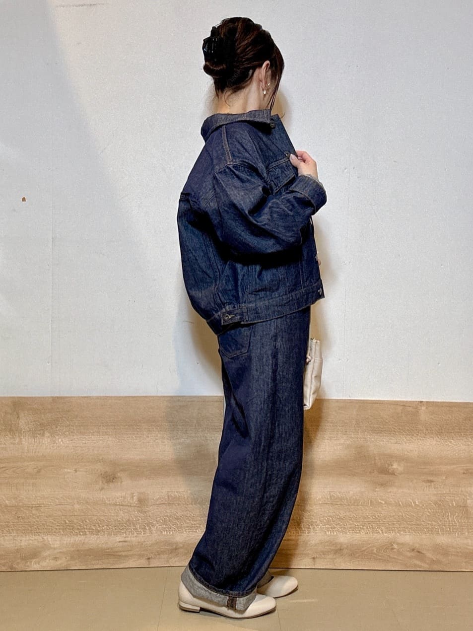 すずさんの「SHOO･LA･RUE｜【SHOO・LA・RUE DENIM】羽織るだけでこなれる　オーバーサイズデニムジャケット」を使ったコーディネート