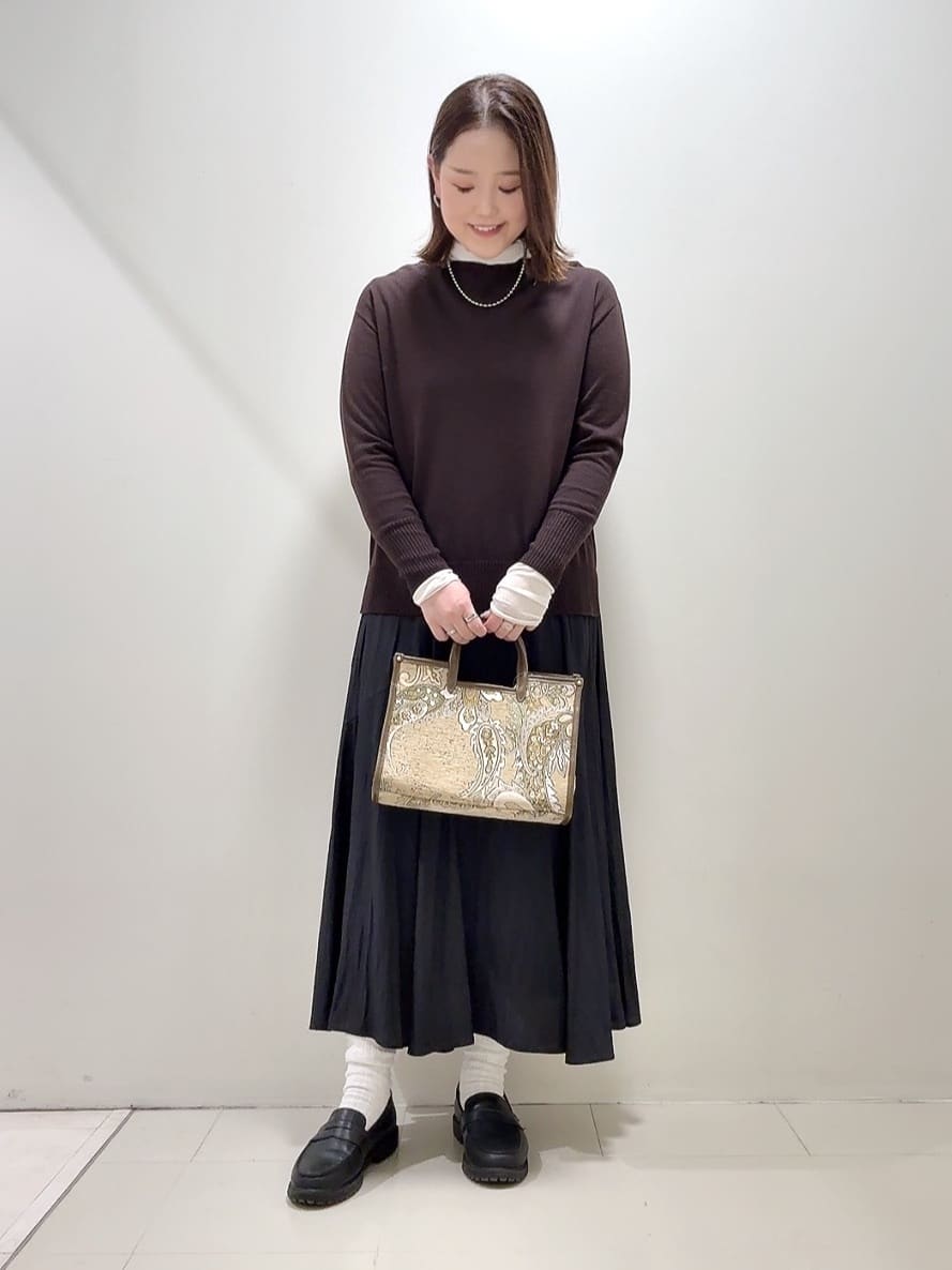 YUIさんの「UNTITLED｜【ロング丈/軽やか】テーラード　リバーコート」を使ったコーディネート