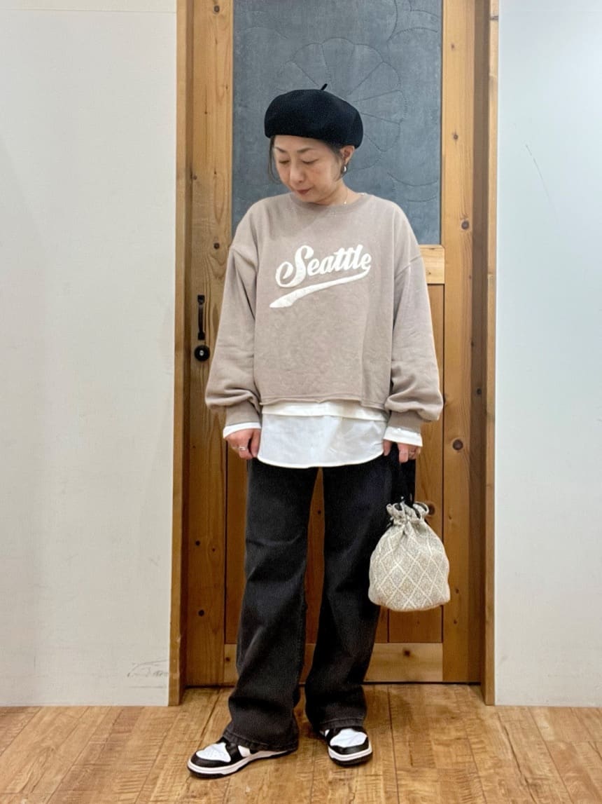 ゆみさんの「SHOO･LA･RUE｜【洗濯機可/S-LL】コーデの主役になる ロゴアソート 裏毛スウェット」を使ったコーディネート