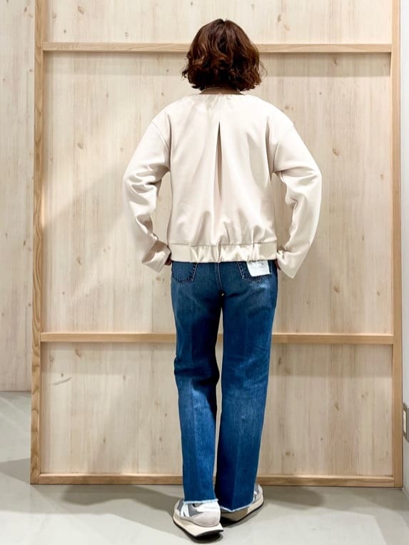 nakoさんの「THE SHOP TK｜【オンオフ問わず活躍】ダンボールカルゼジャケット」を使ったコーディネート