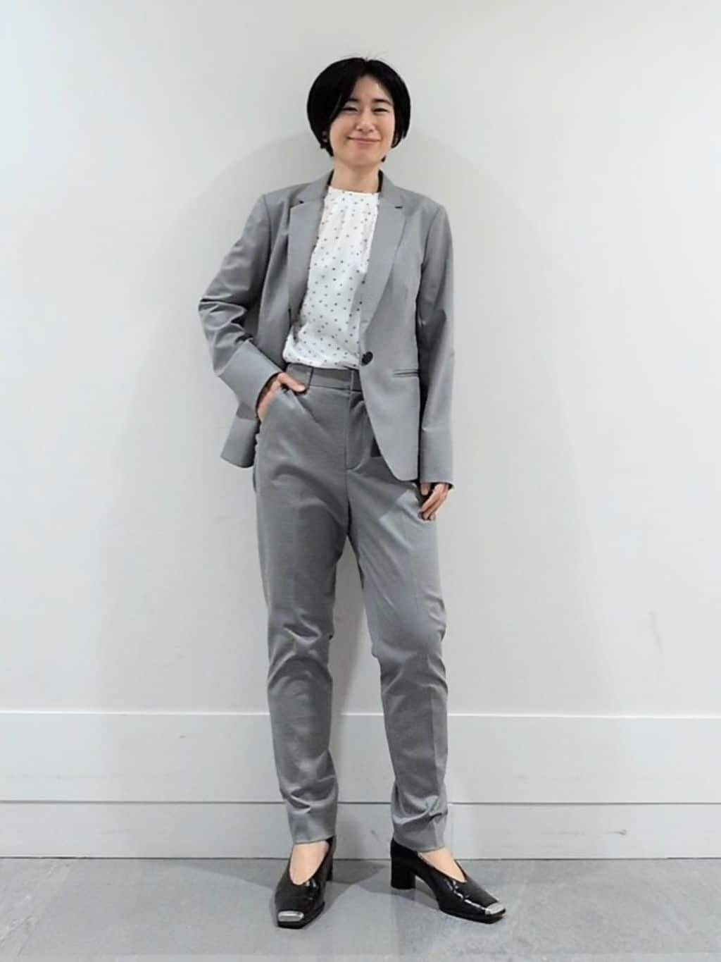 ミズタさんの「UNTITLED｜【UV/接触冷感/スーツ】ジャージテーラードジャケット」を使ったコーディネート