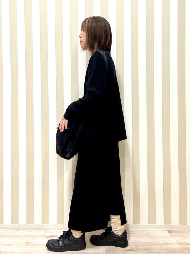 pieceさんの「SHOO･LA･RUE｜【洗濯機可/セットアップ可/毛玉になりにくい】心地よく穿ける ニットナロースカート」を使ったコーディネート
