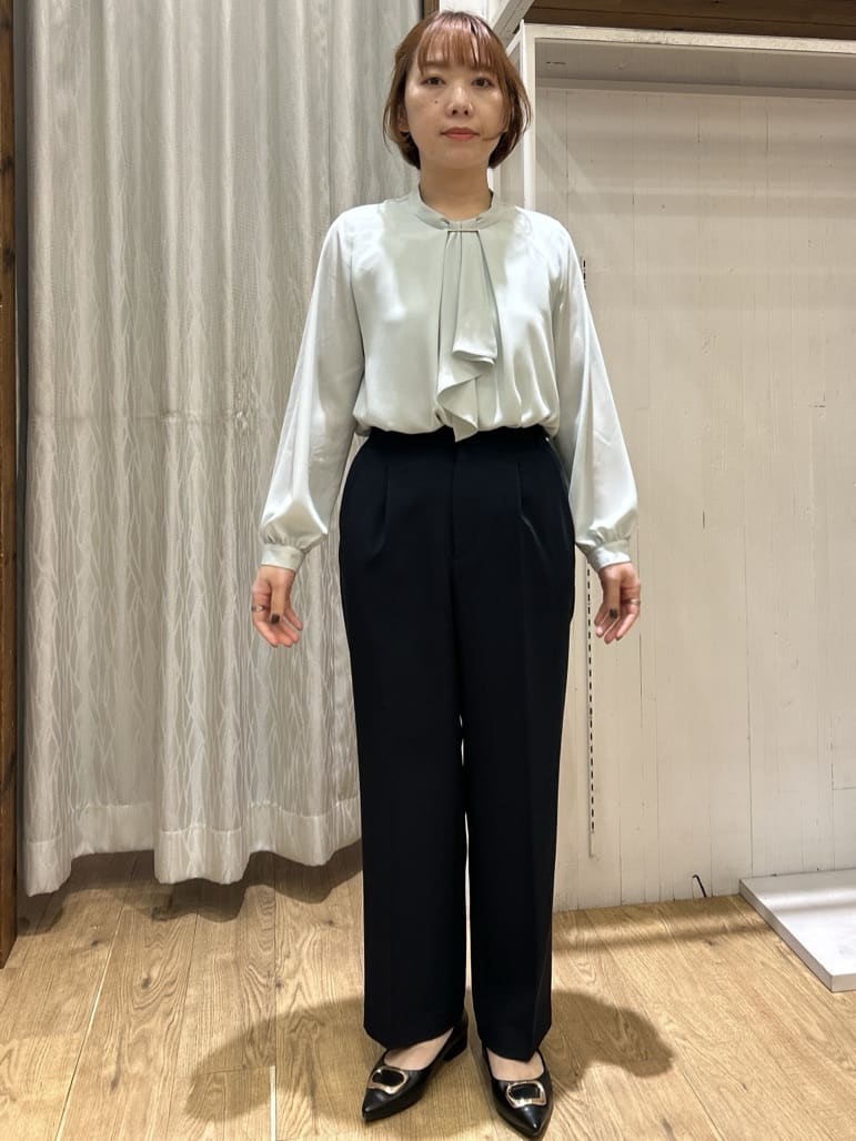 ga_riさんの「THE SHOP TK｜バー付きラッフルタイブラウス」を使ったコーディネート