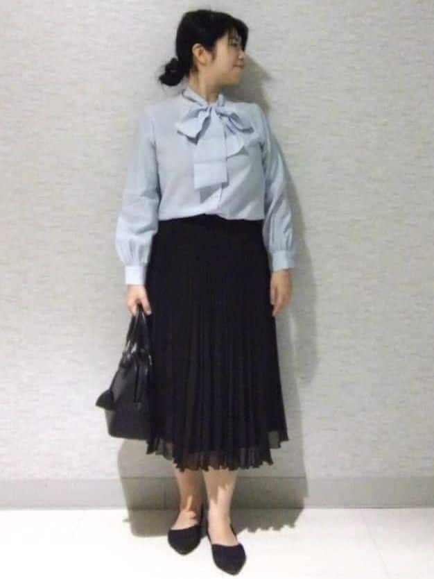 sakoさんの「Reflect｜【お食事会やお出かけに◎】ふんわりジャカード編みカーディガン」を使ったコーディネート