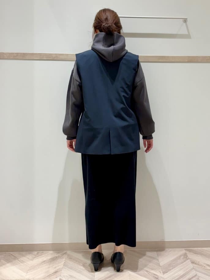c_h_i_k_aさんの「SHOO･LA･RUE｜【セットアップ可/S-LL/洗濯機可】サッと羽織ってこなれ見え ダブルブレストジレ」を使ったコーディネート