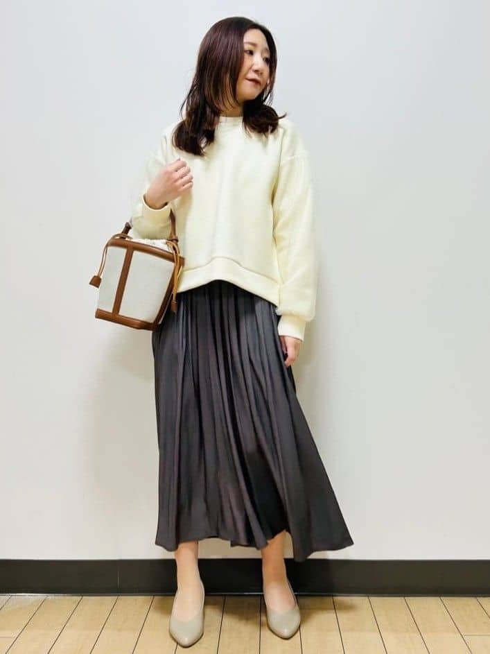 miiiさんの「Reflect｜チュールレイヤードスリーブプルオーバー」を使ったコーディネート