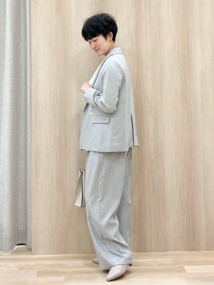 Keiさんの「grove｜【手洗いOK】フロントラッフルフリルブラウス」を使ったコーディネート