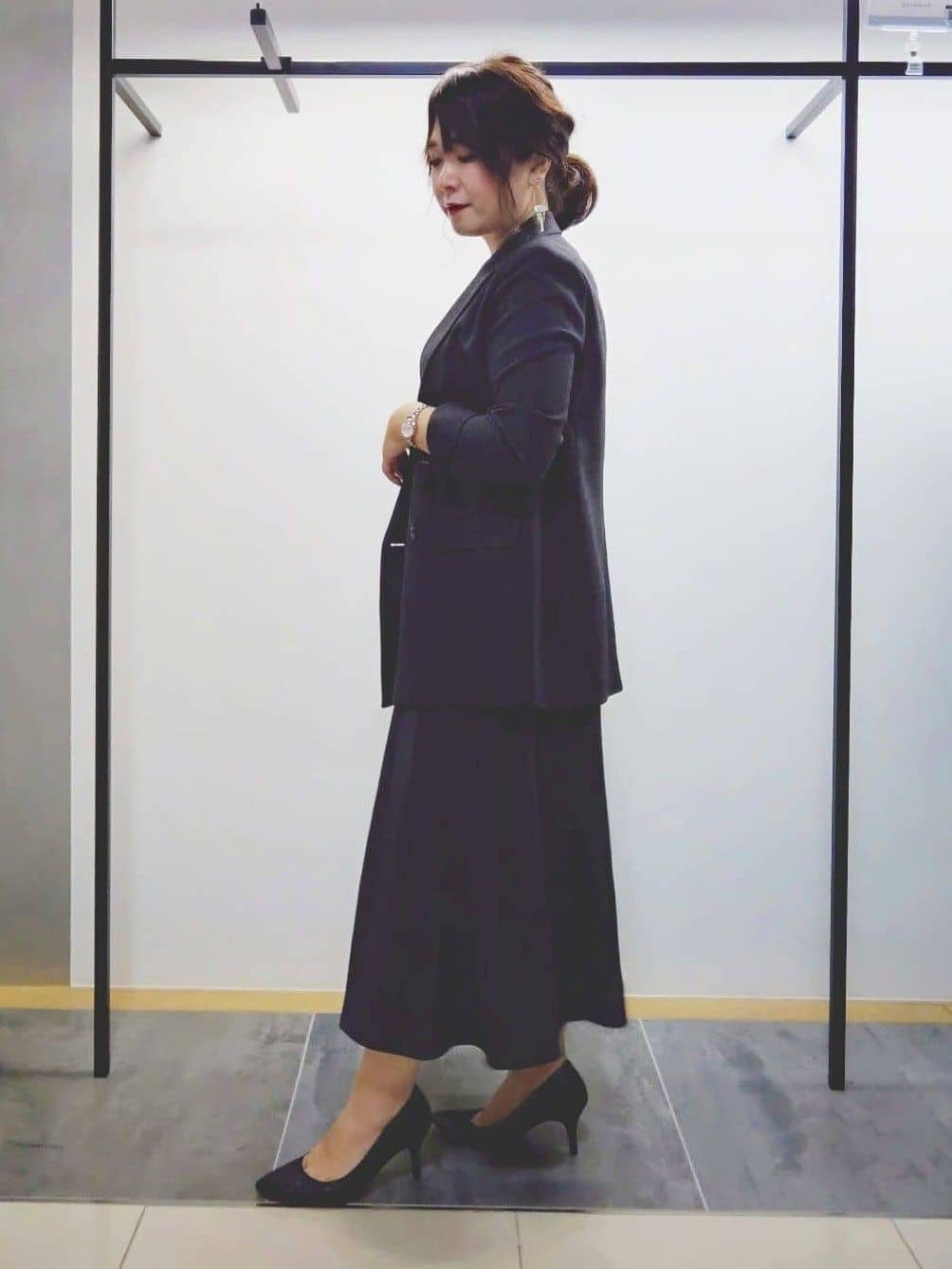 TOMOMIさんの「INDIVI｜【美シルエット】ノースリーブワンピース」を使ったコーディネート