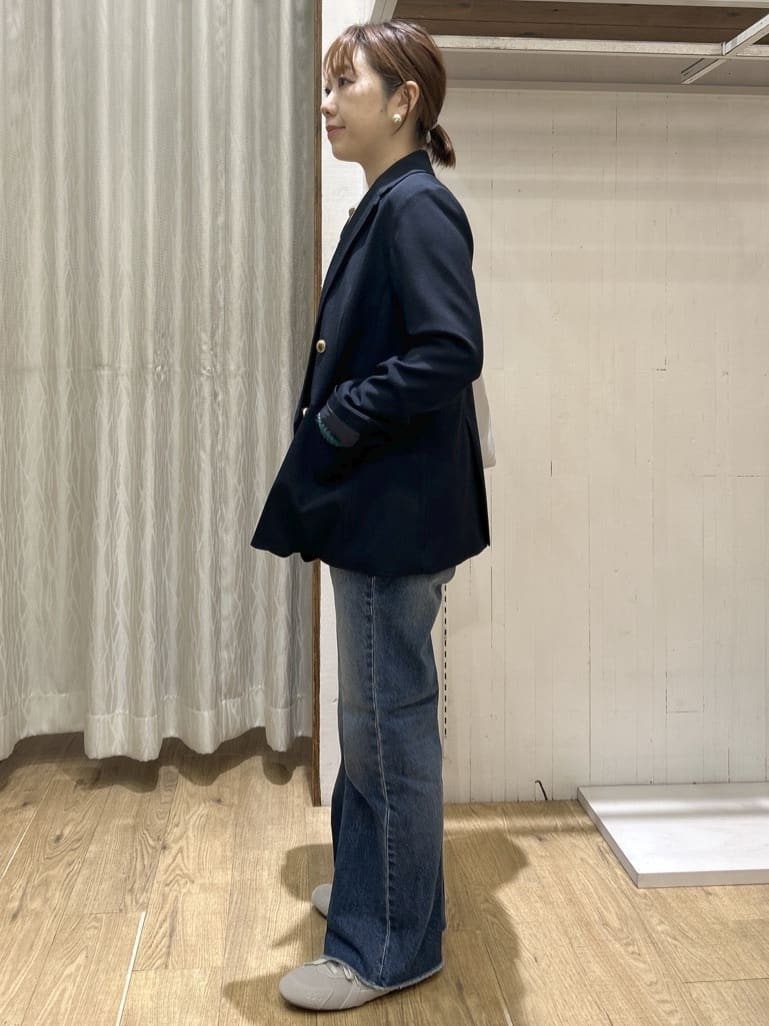 ga_riさんの「THE SHOP TK｜【通勤にもデイリーにも】CAVIAN 金ボタンダブルブレストジャケット」を使ったコーディネート