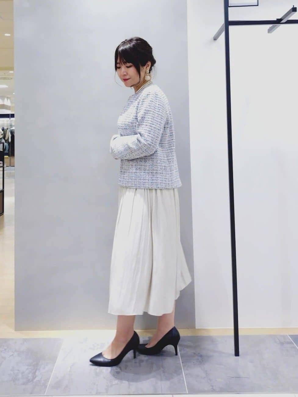 TOMOMIさんの「INDIVI｜【マルチWAY】3点セットパール調ネックレス」を使ったコーディネート