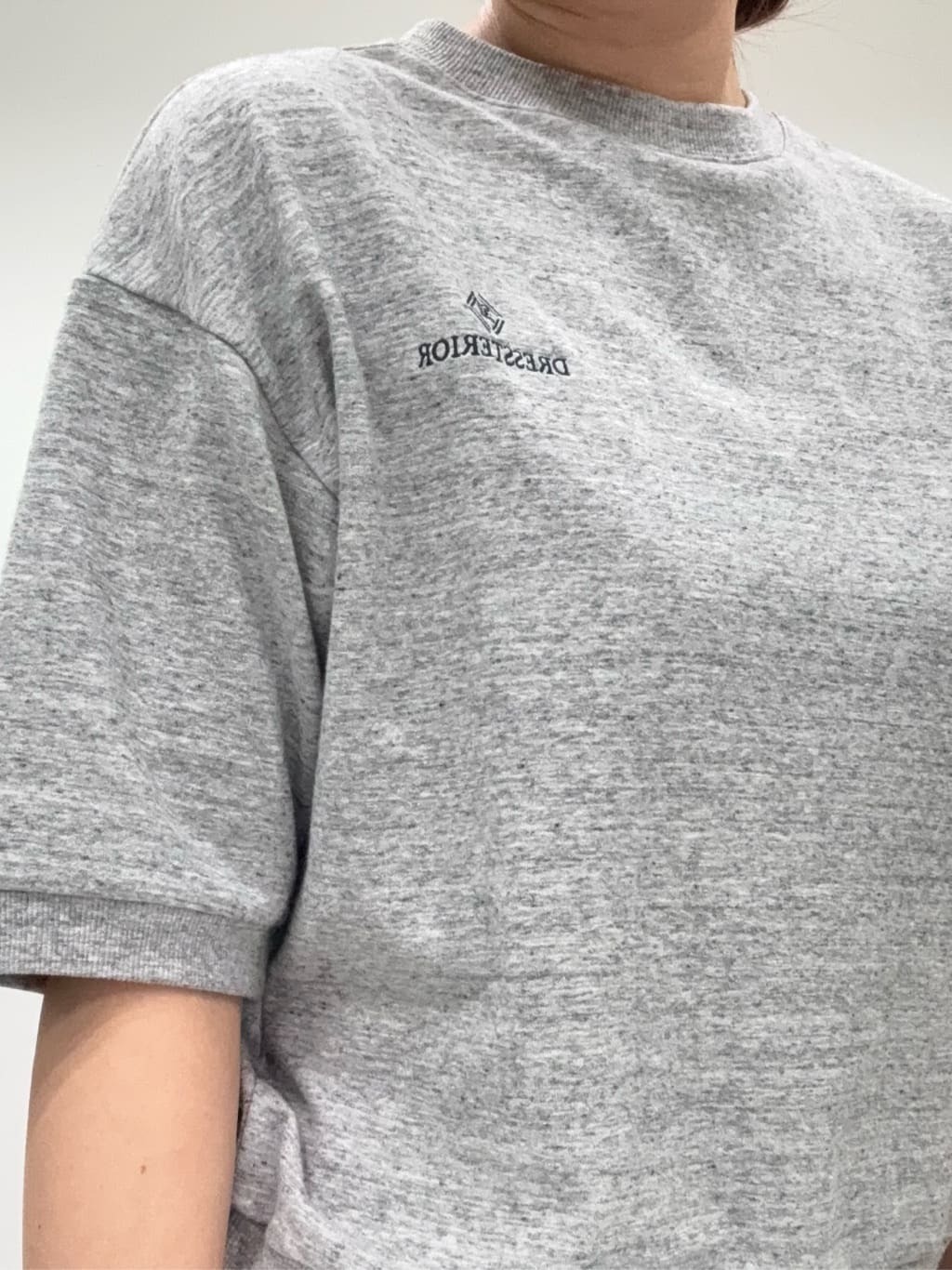 BUNさんの「DRESSTERIOR｜【セットアップ可/ウォッシャブル】ストレッチ裏毛ハーフスリーブプルオーバー」を使ったコーディネート