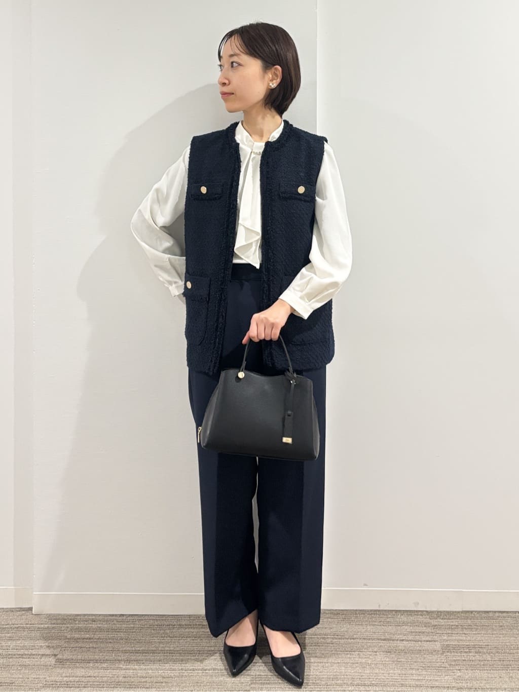 kumiさんの「OPAQUE.CLIP｜《通勤対応》ツイードジレ【洗える】」を使ったコーディネート