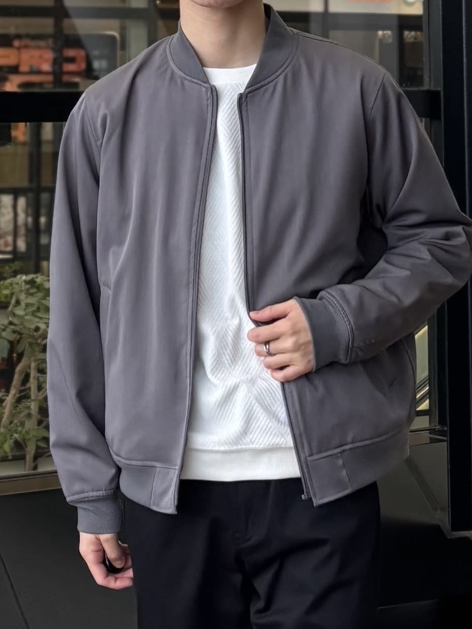 うらしーさんの「THE SHOP TK｜FLEX LINE ストレッチリブブルゾン　ストレッチ/防シワ/マシンウォッシャブル/セットアップ可」を使ったコーディネート
