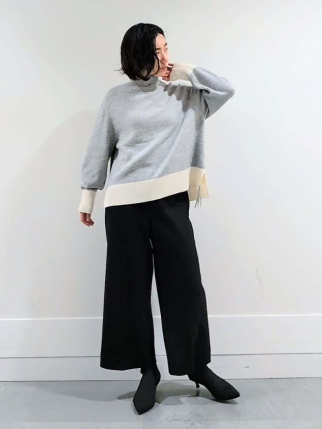 ミズタさんの「UNTITLED｜【8色展開/洗える】ウールカシミヤ ハイネックニット」を使ったコーディネート
