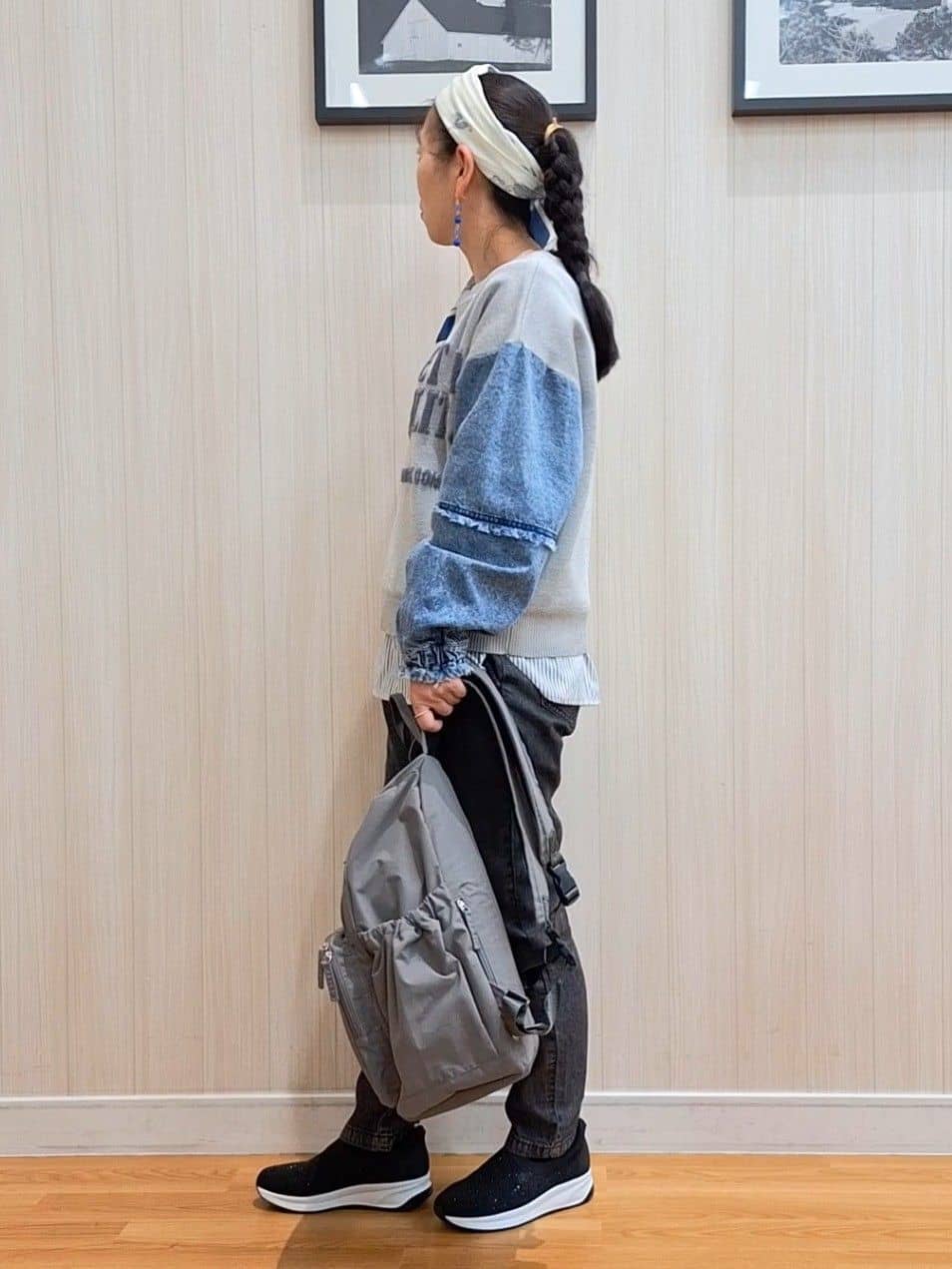 Saoさんの「SHOO･LA･RUE｜【防花粉/洗濯機可/S-LL】ゆったり着られる 大人のテントフーディージャケット」を使ったコーディネート
