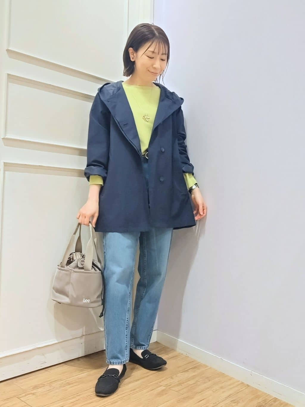 miomioさんの「SHOO･LA･RUE｜【防花粉/洗濯機可/S-LL】ゆったり着られる 大人のテントフーディージャケット」を使ったコーディネート
