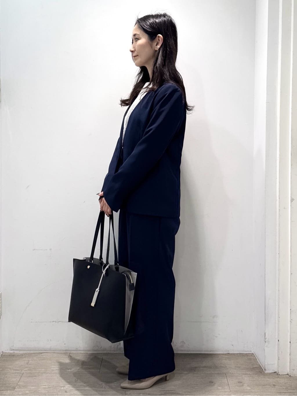 yuicciさんの「OPAQUE.CLIP｜《通勤／セットアップ対応》 Vネックジャケット／ダブルクロス【洗濯機OK】」を使ったコーディネート