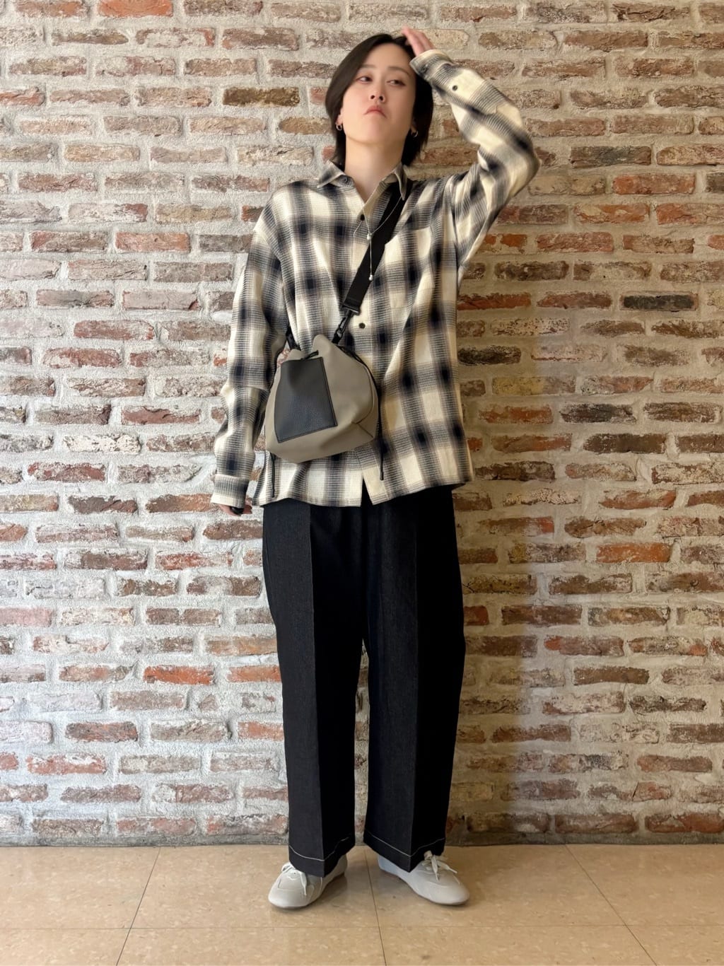 しばさんの「THE SHOP TK｜【美脚/オ―ルシーズン】デニムマリンパンツ/洗濯機OK」を使ったコーディネート