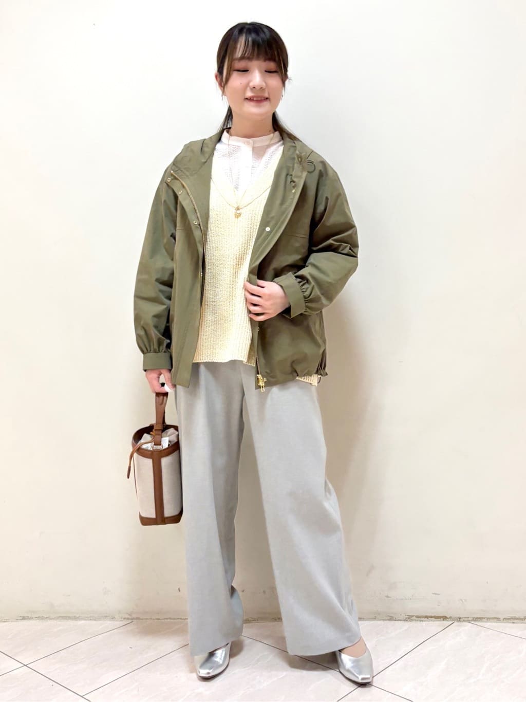 mikiさんの「Reflect｜【花粉バリア】マウンテンパーカー」を使ったコーディネート