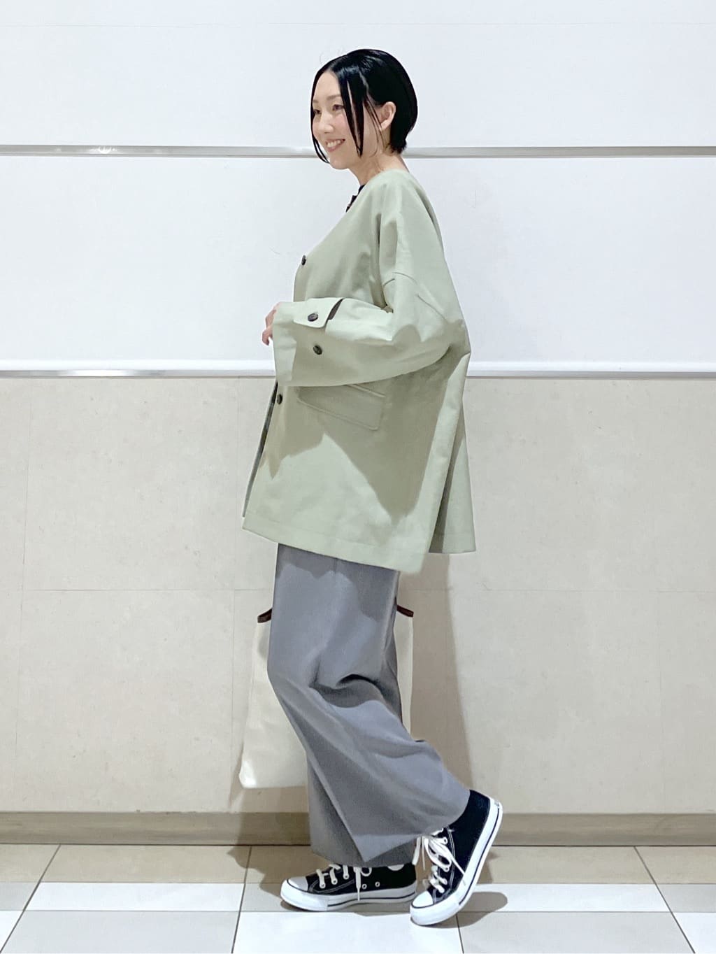 eriko さんの「Dessin｜【花粉ガード/撥水加工/洗える】クルーネックスプリングコート」を使ったコーディネート