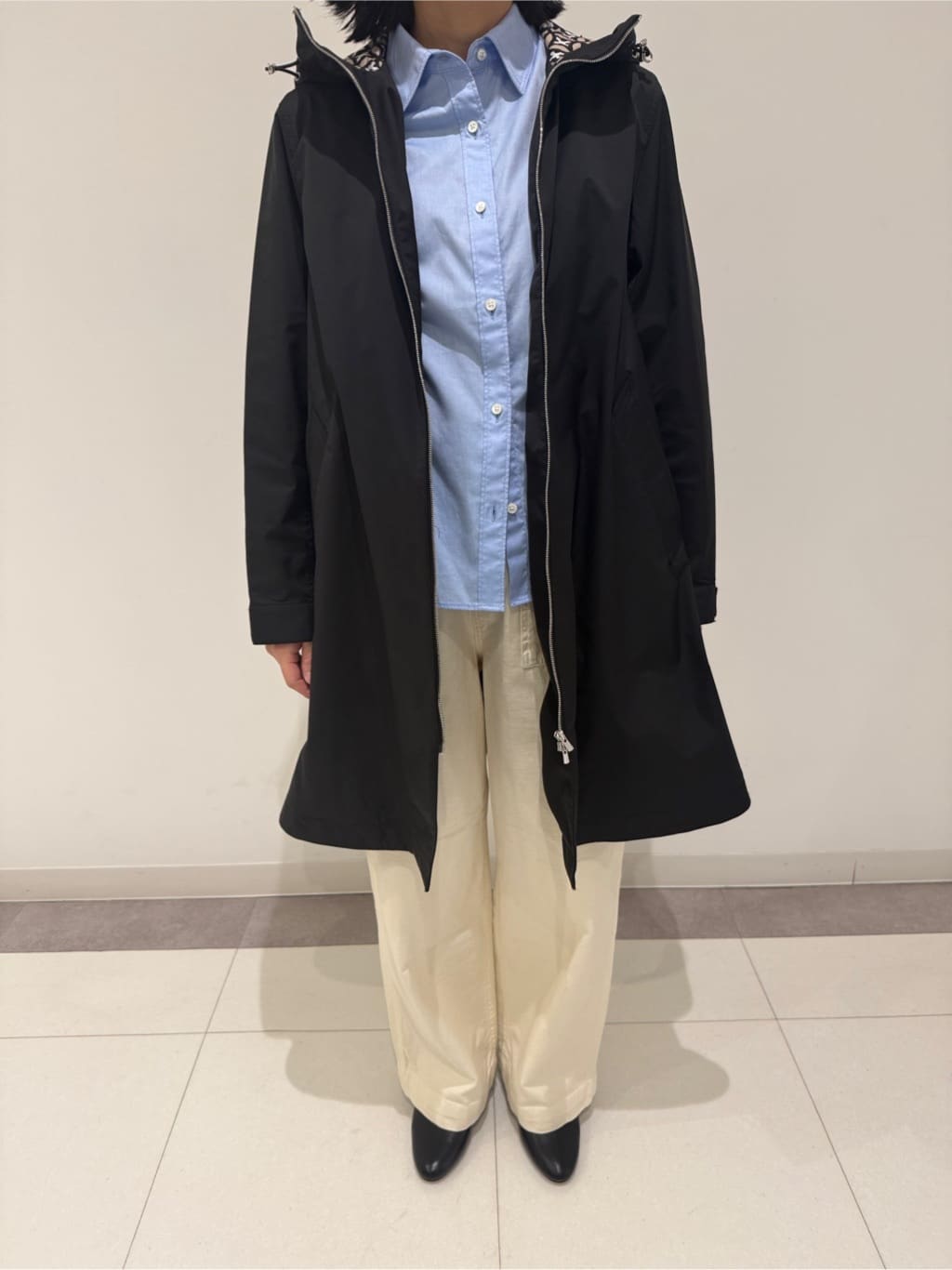 MIYAKAWAさんの「DRESSTERIOR｜【ウォッシャブル/撥水素材】撥水フーテッドツイルコート」を使ったコーディネート