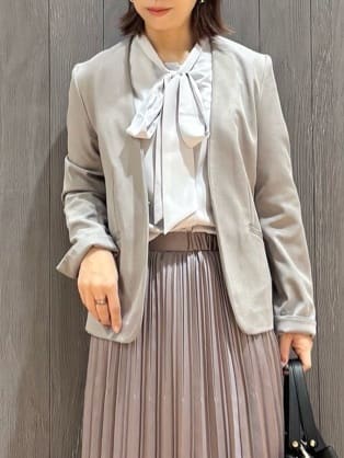 meiさんの「SHOO･LA･RUE｜【洗濯機可/UV/SS-3L】すっきり好印象 ノーカラージャケット」を使ったコーディネート