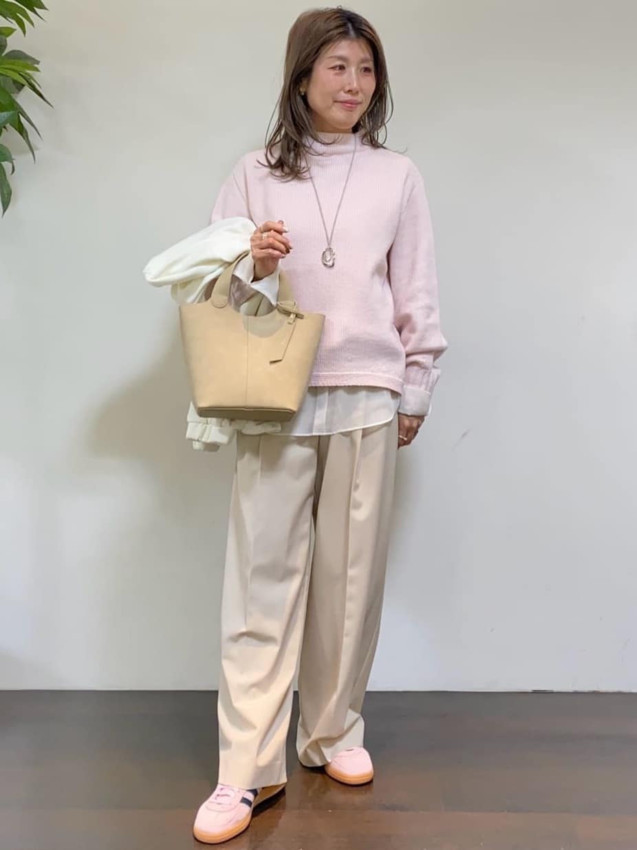 tomoさんの「UNTITLED｜【洗える】スポンディッシュ ボトルネックニット」を使ったコーディネート