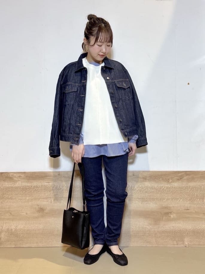 るねさんの「SHOO･LA･RUE｜【SHOO・LA・RUE DENIM】羽織るだけでこなれる　オーバーサイズデニムジャケット」を使ったコーディネート