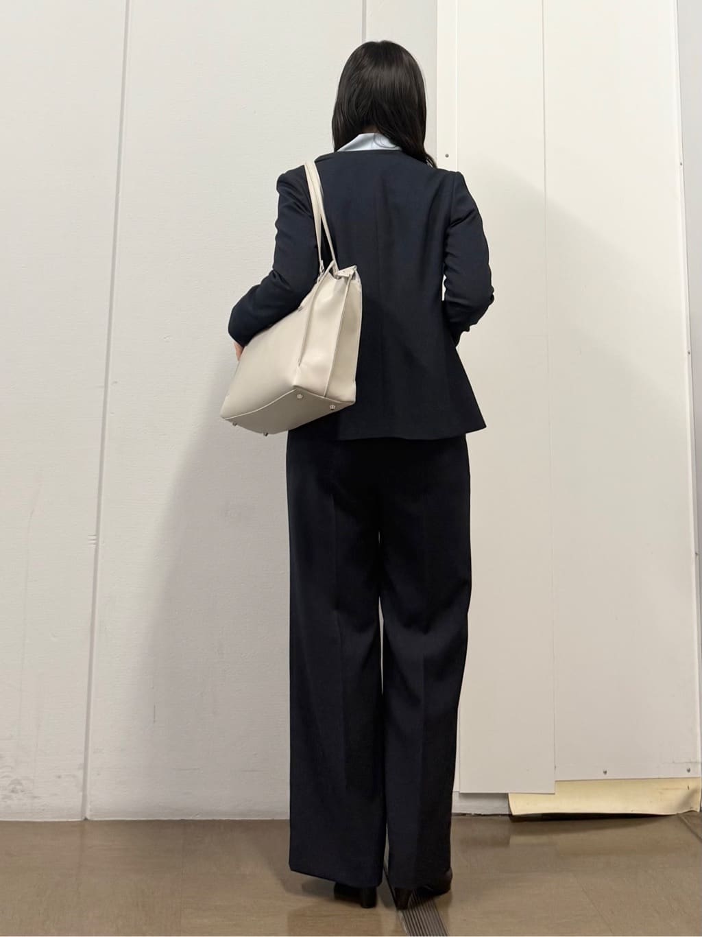mizukiさんの「INDIVI｜【洗える／通勤／スーツ】メランジストレッチ ノーカラージャケット」を使ったコーディネート