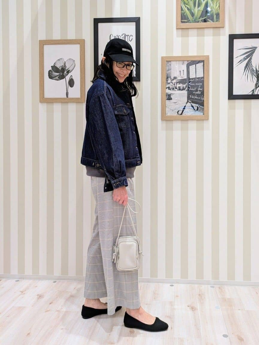 Mikiさんの「SHOO･LA･RUE｜【SHOO・LA・RUE DENIM】羽織るだけでこなれる　オーバーサイズデニムジャケット」を使ったコーディネート