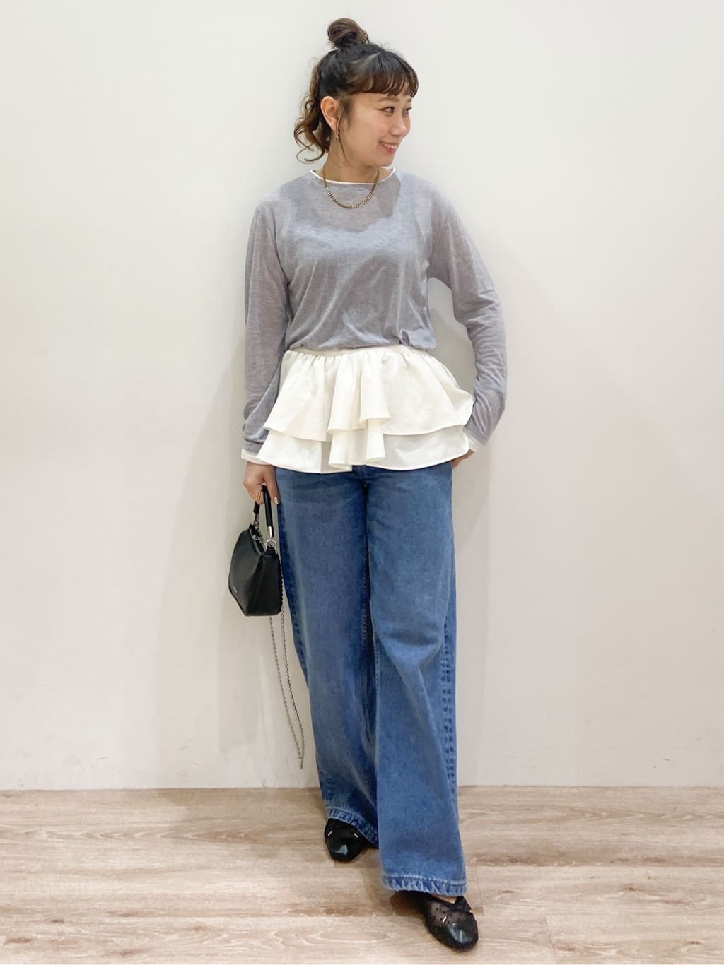 risayanさんの「OPAQUE.CLIP｜配色レイヤードロングスリーブTシャツ【洗える】」を使ったコーディネート