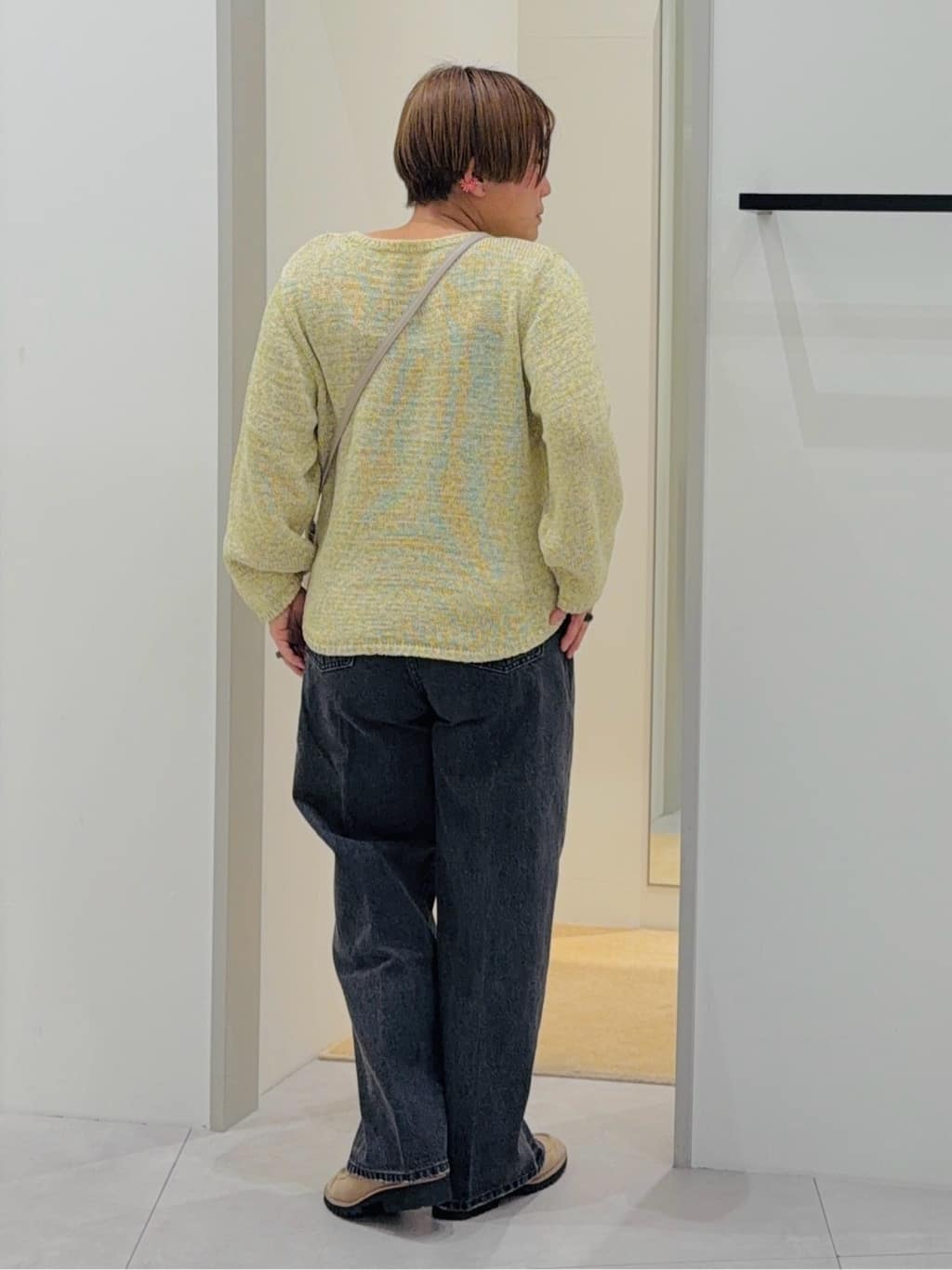 タナさんの「THE SHOP TK｜AIBO DENIM ワイド」を使ったコーディネート